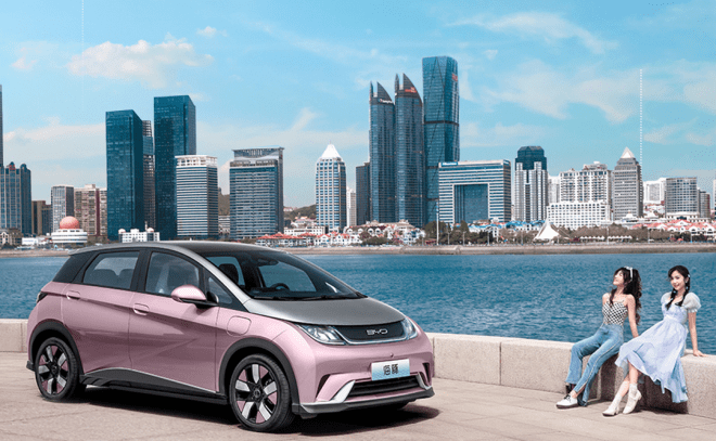 �ȁ��Ϻ������N��20�f������Ů܇��������